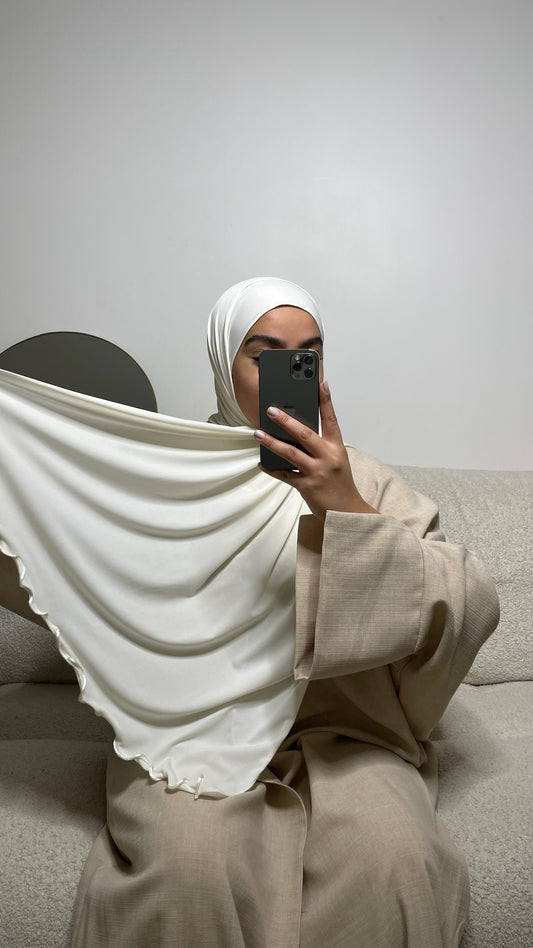 Hijab en jersey premium froncé blanc cassé